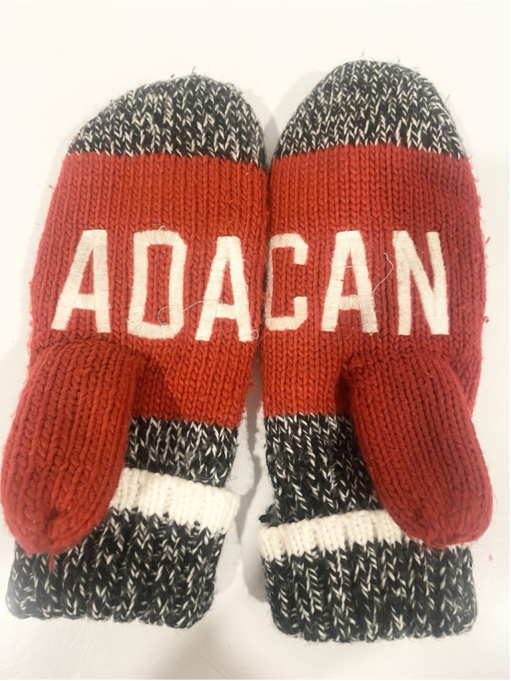 Hudson’s Bay Team Canada 2014 Sochi Olympic Mittens Adult L/XL HBC Preowned - Picture 4 of 8